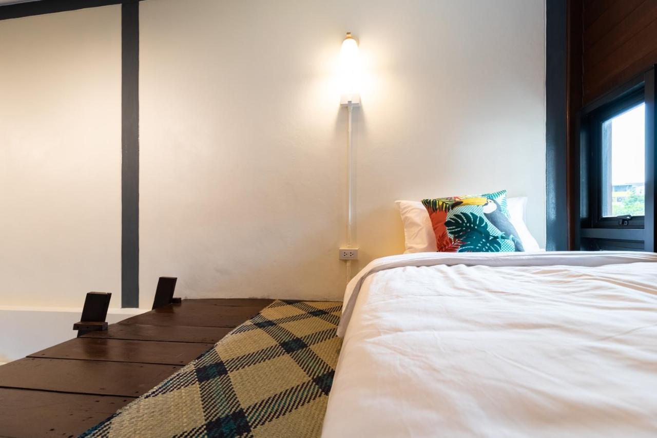방콕 Baan Boon B&B 외부 사진