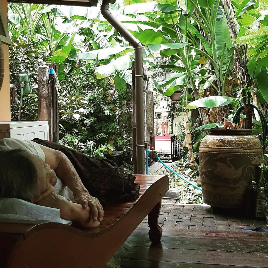 방콕 Baan Boon B&B 외부 사진