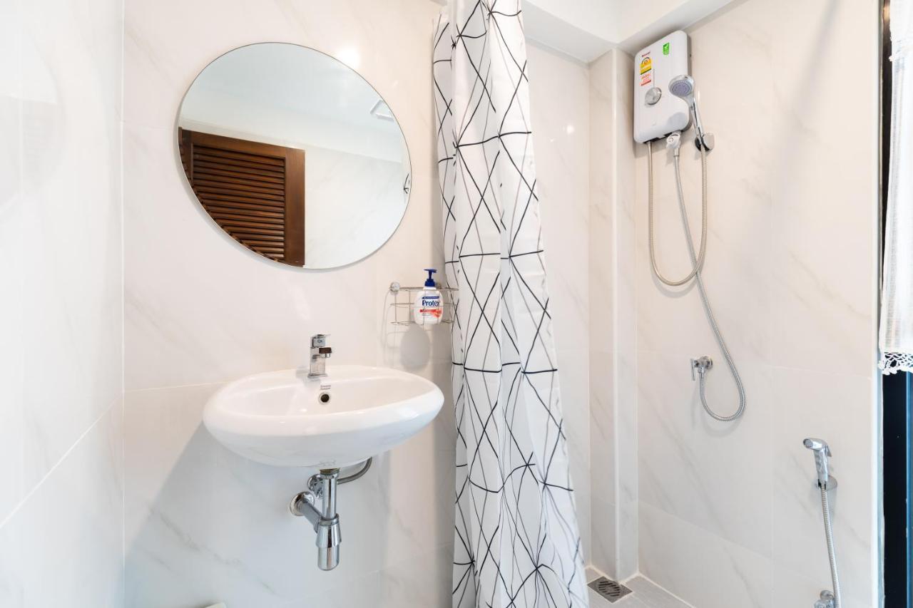 방콕 Baan Boon B&B 외부 사진